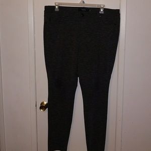 legging pants